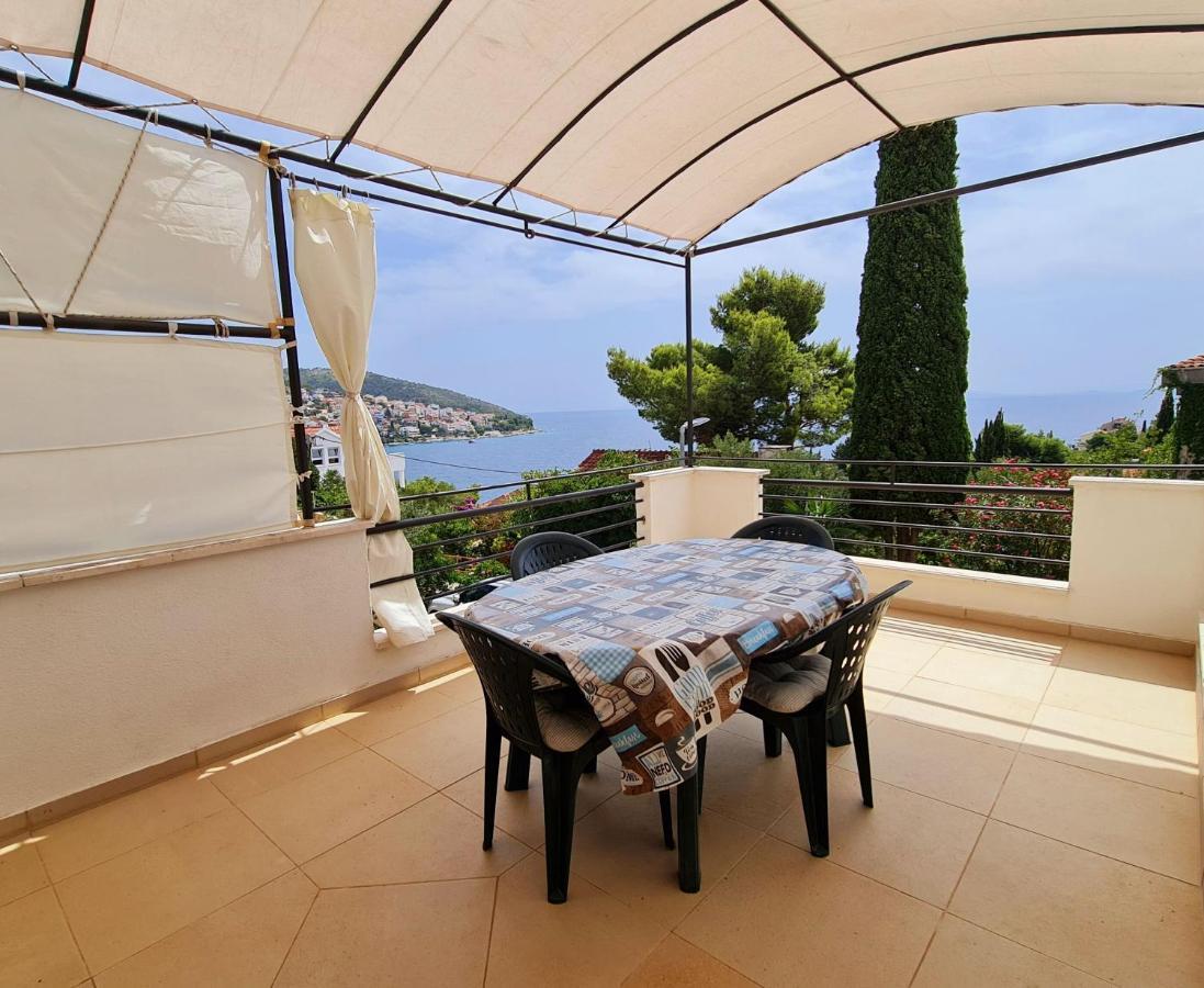 Apartments Silvana Trogir Exterior photo