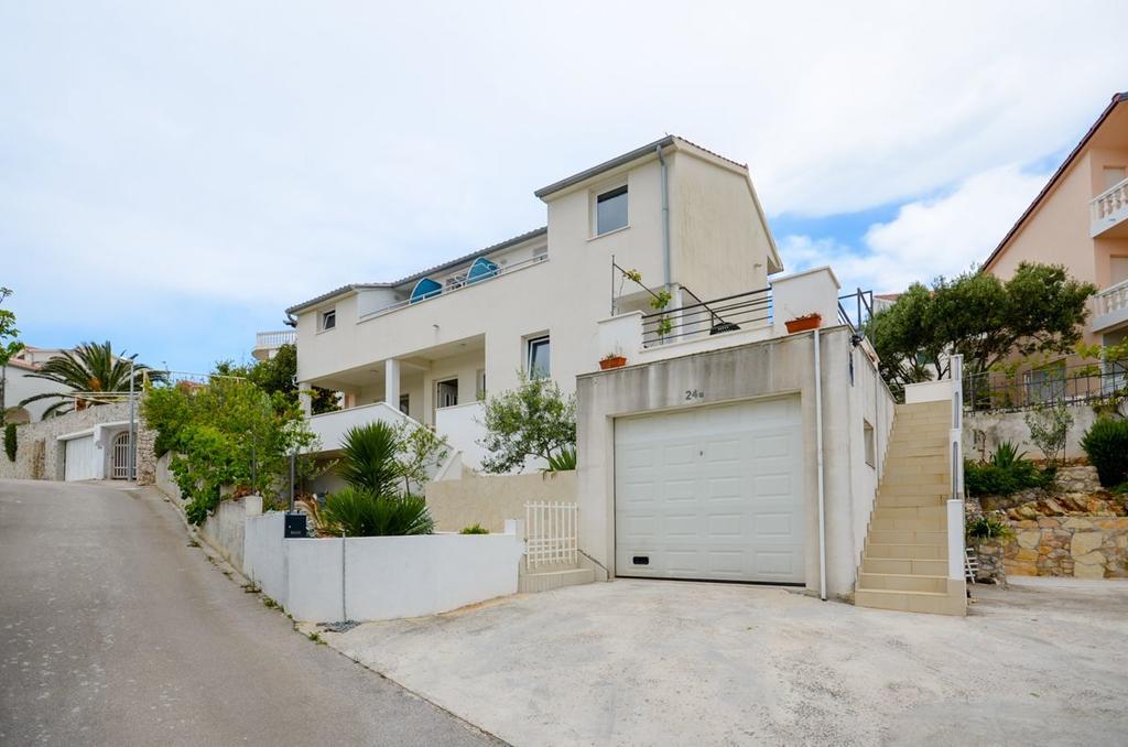 Apartments Silvana Trogir Exterior photo