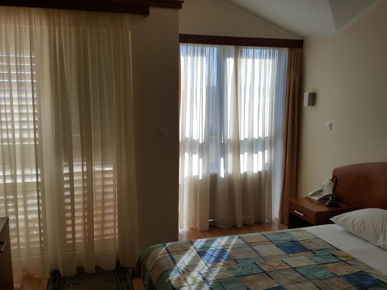 Apartments Silvana Trogir Exterior photo
